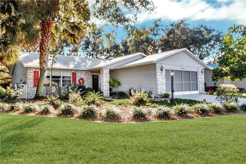 Property Photo:  26631 Evert Street  FL 34748 
