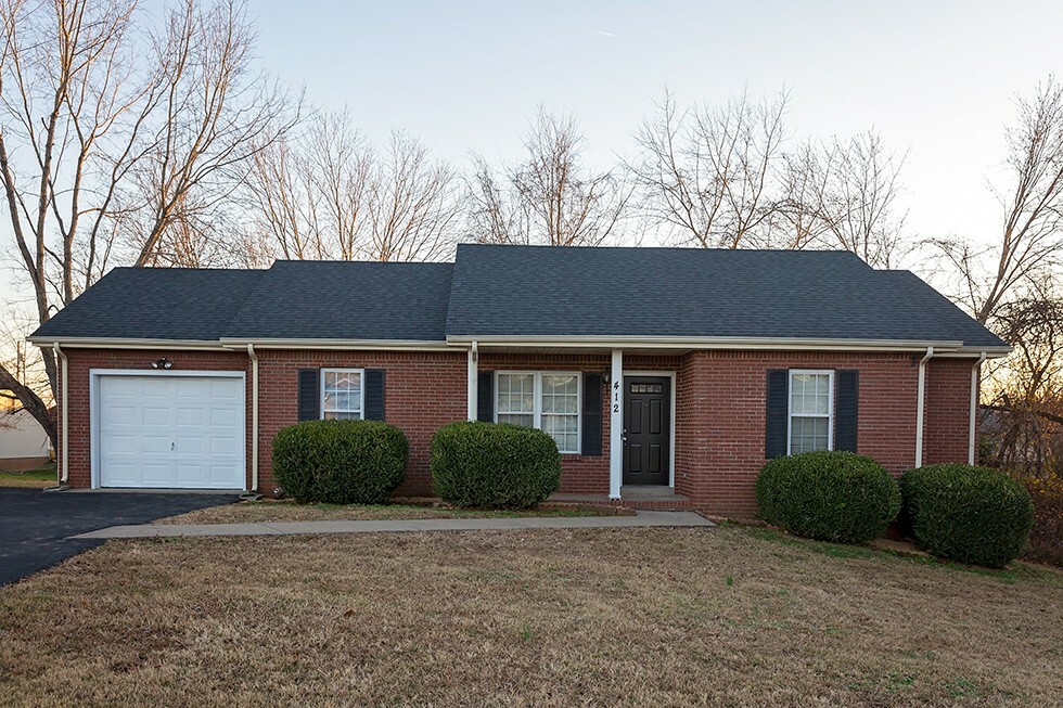 Property Photo:  412 Carter Rd  TN 37042 