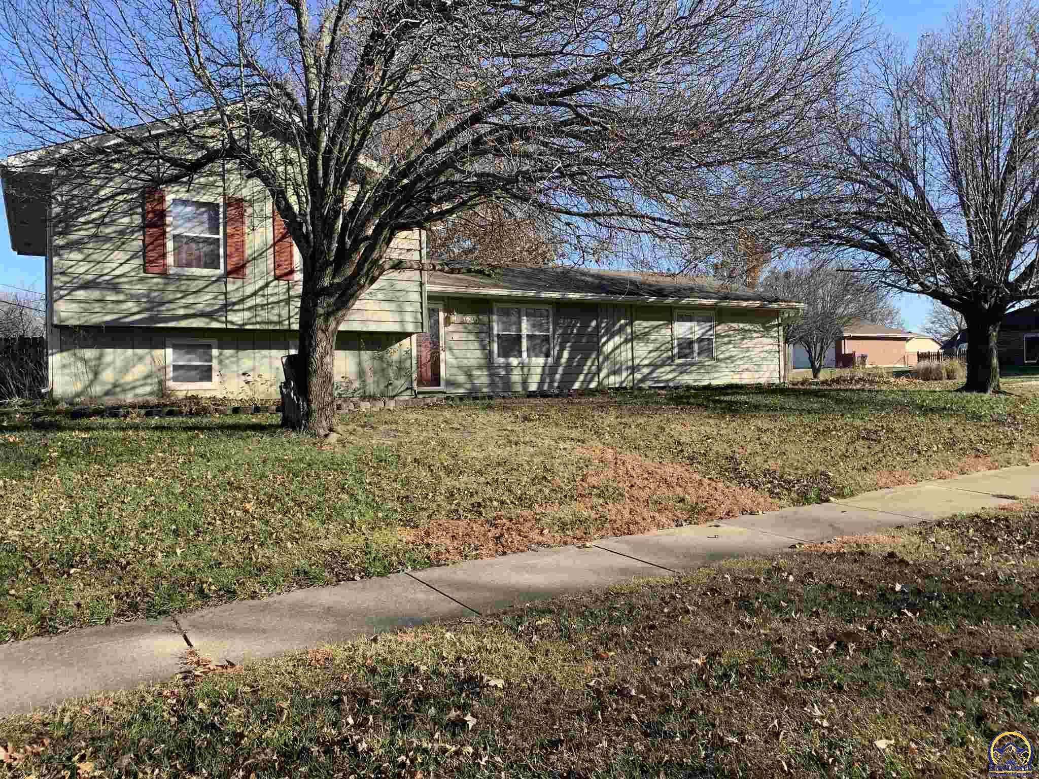 Property Photo: 4240 SE Minnesota Ave KS 66609