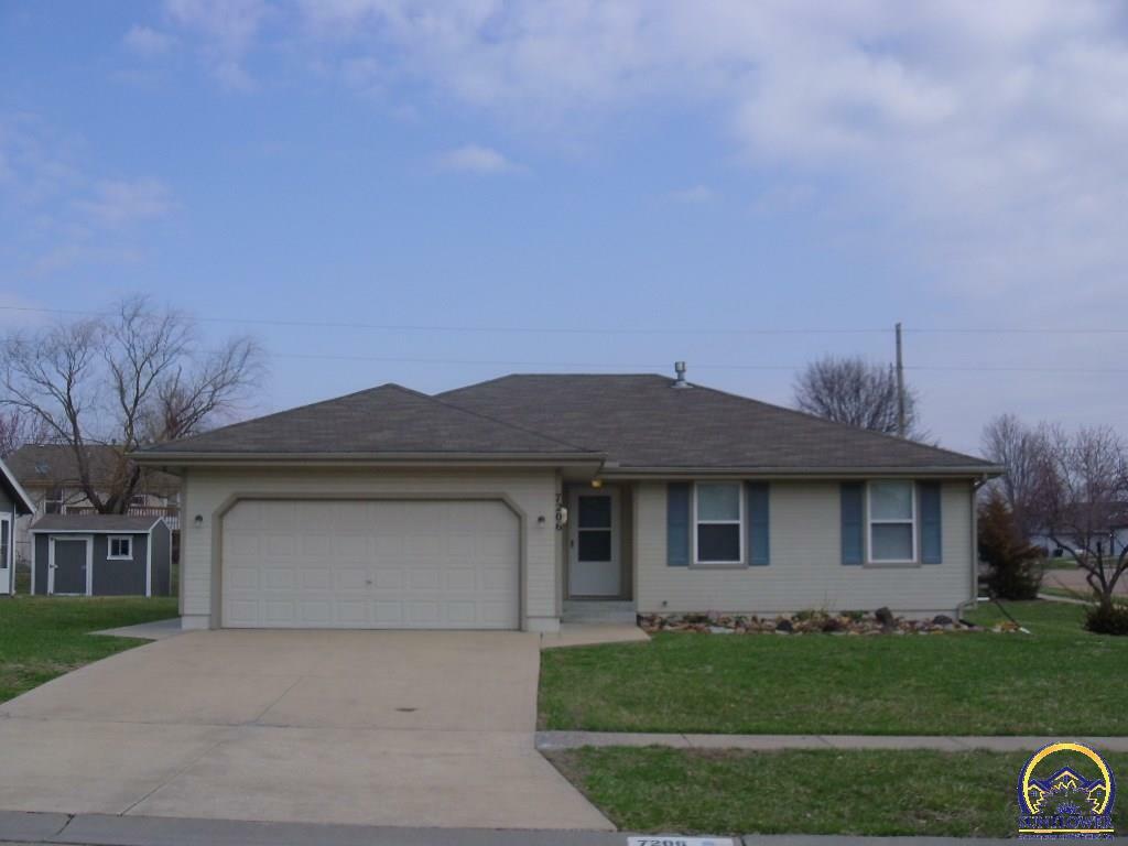 Property Photo:  7206 SW 24th Ter  KS 66614 