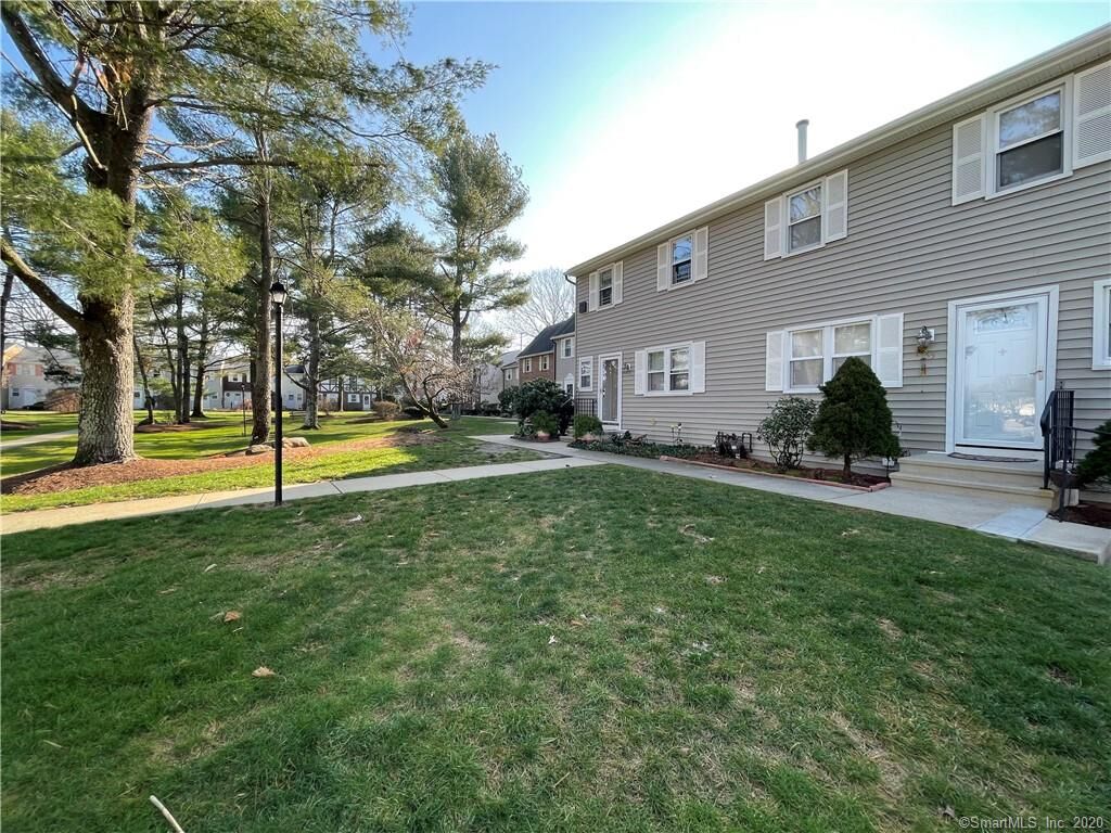 Property Photo:  54 East Gate Lane 54  CT 06514 