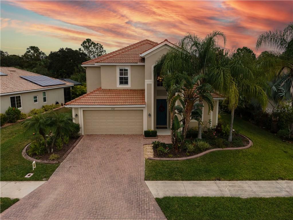 Property Photo:  2307 Caraway Drive  FL 34292 