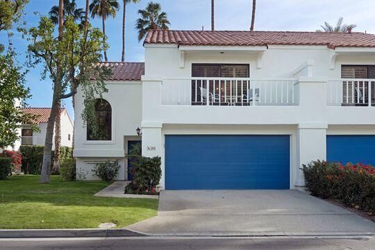 Property Photo: 76890 Calle Mazatlan CA 92253