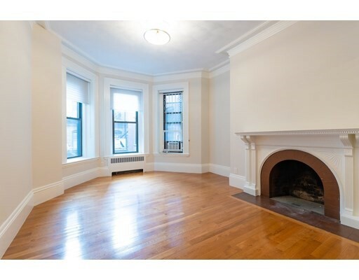 Property Photo:  271 Dartmouth St. 2A  MA 02116 