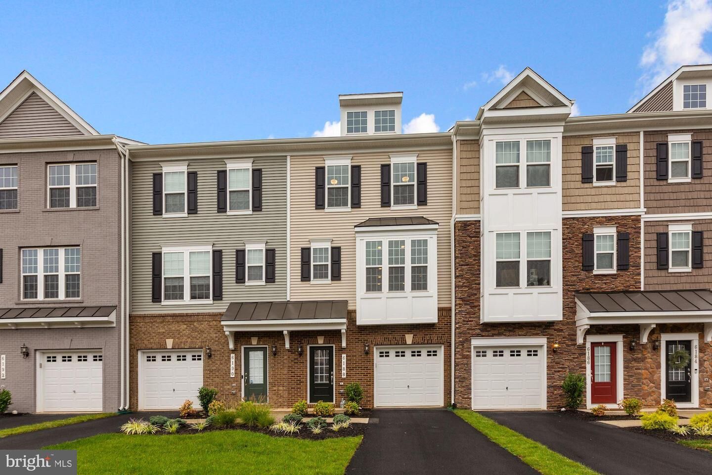 Property Photo: 6188 Camerons Ferry Drive VA 20169