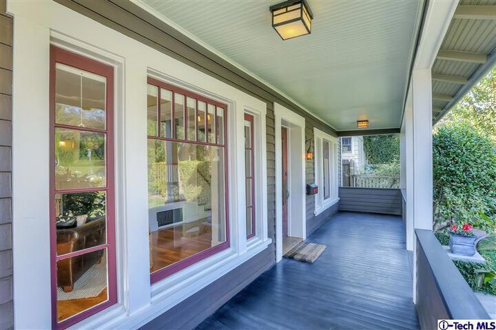 Property Photo:  935 N Garfield Avenue  CA 91104 