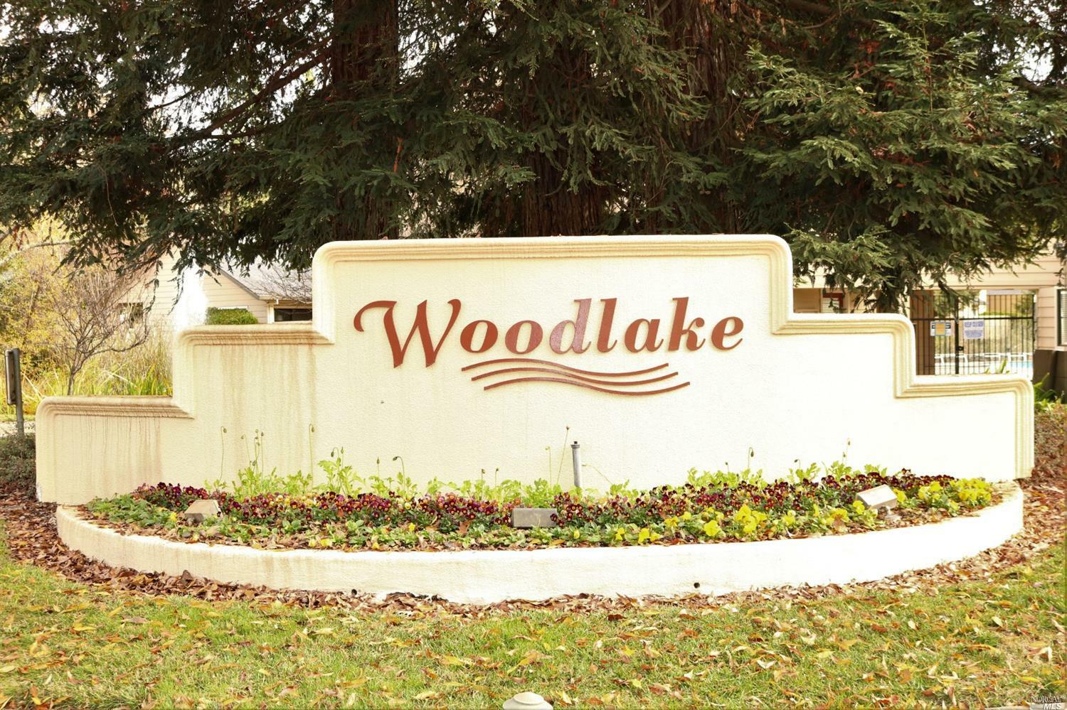 Property Photo:  2503 Woodlake Drive  CA 95405 