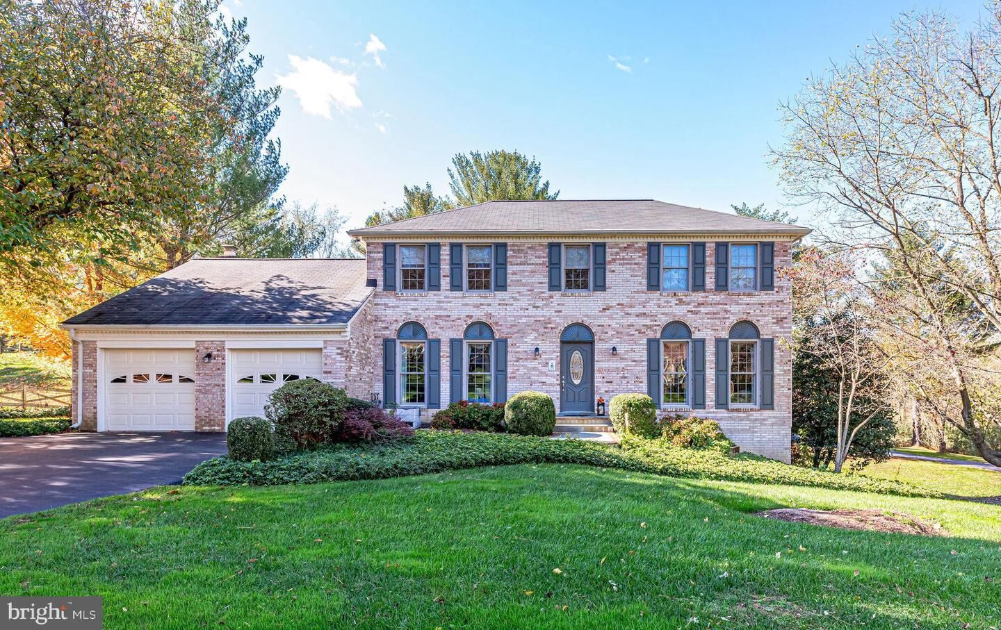 Property Photo:  1632 Lozano Drive  VA 22182 