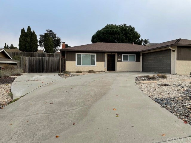 4046 Hillview Road  Santa Maria CA 93455 photo