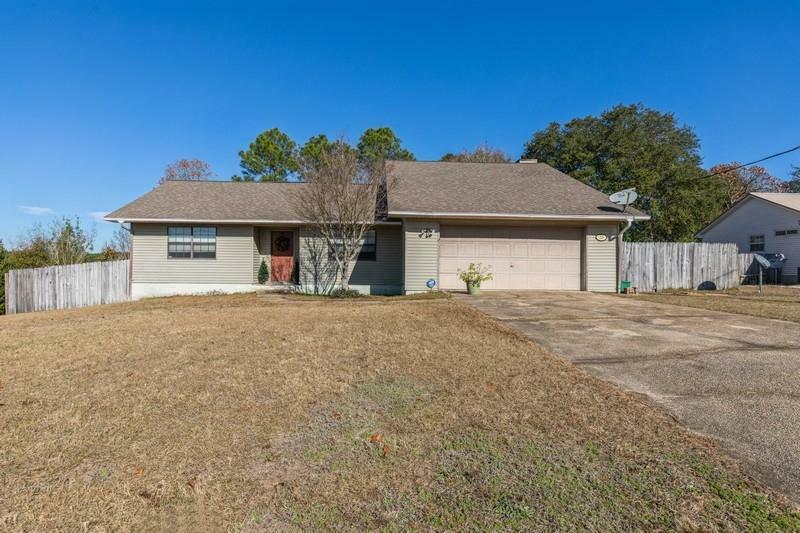 Property Photo:  220 Westview Drive  FL 32536 