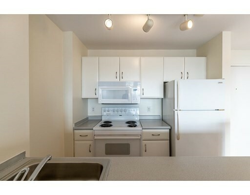 Property Photo:  534 Beacon 1002  MA 02116 