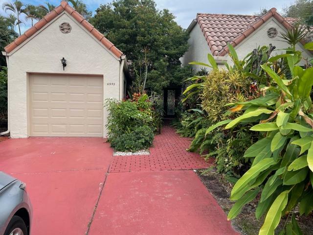 Property Photo:  6593 Las Flores Drive  FL 33433 