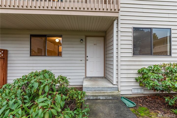 325 NE Kettle St 105  Oak Harbor WA 98277 photo