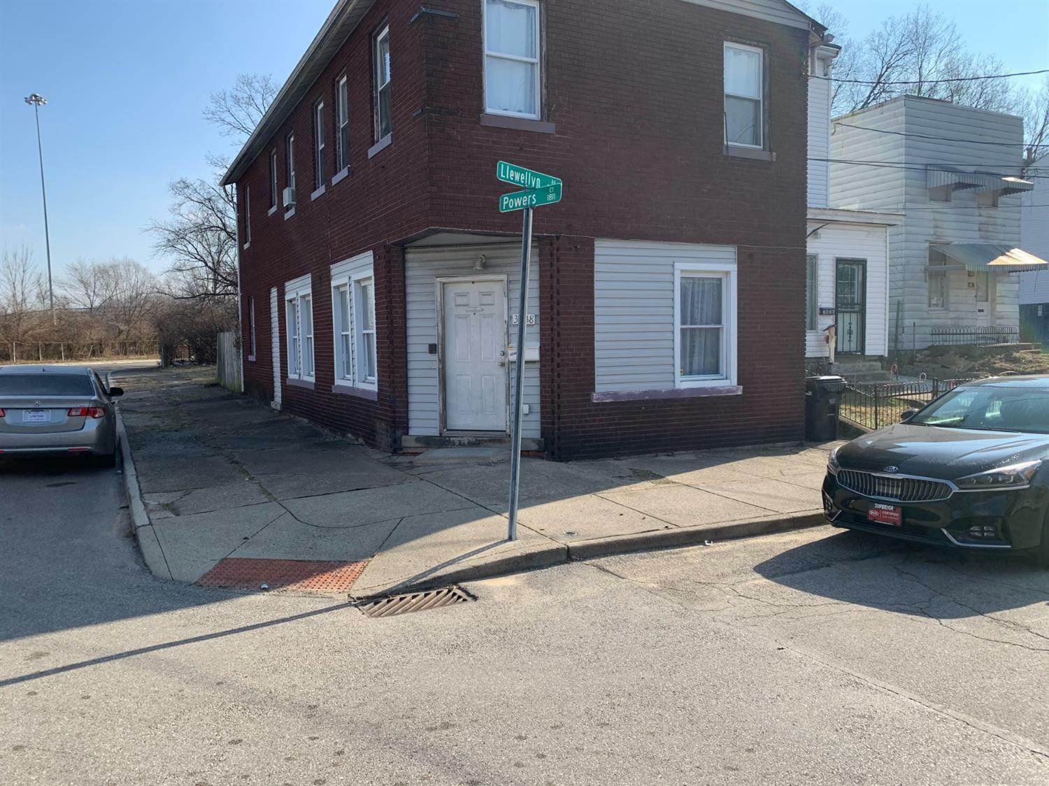 Property Photo: 3838 Llewellyn Ave OH 45223