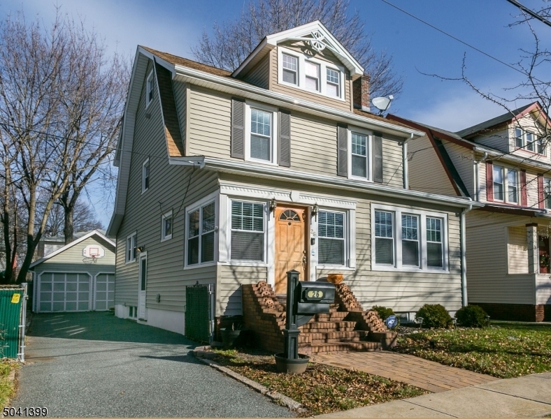 Property Photo:  26 Williams St  NJ 07040 