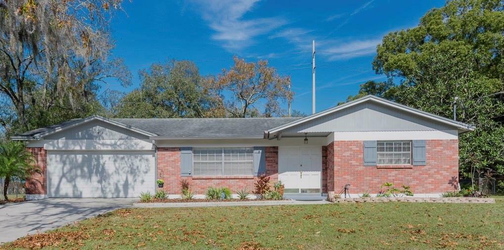 Property Photo:  9018 Navajo Avenue  FL 33637 