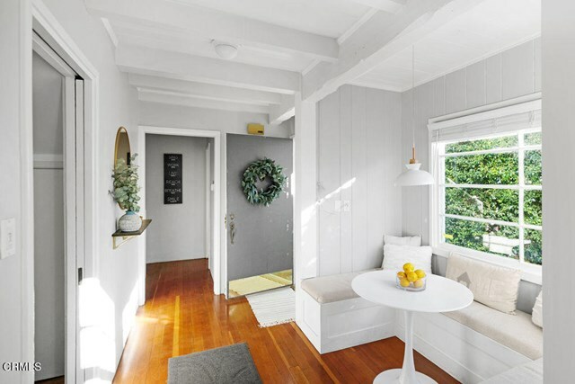 Property Photo:  34 N Kalorama Street  CA 93001 