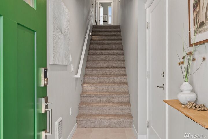 Property Photo:  2007 101st Ave SE 5  WA 98258 