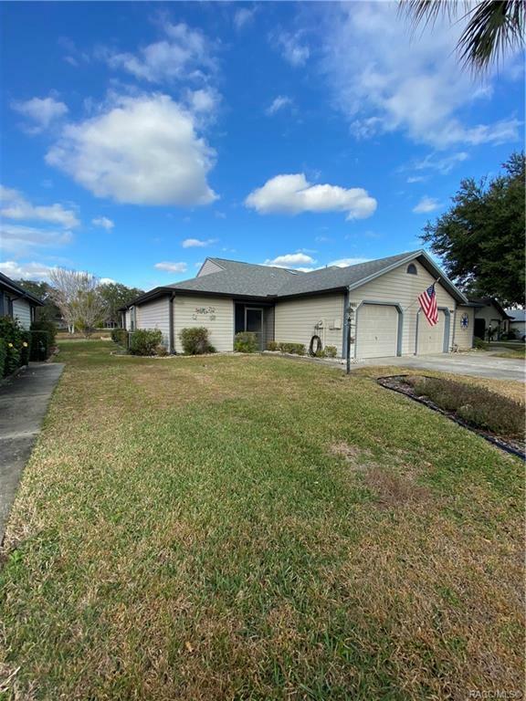 Property Photo:  9801 E Pebblecreek Court  FL 34452 