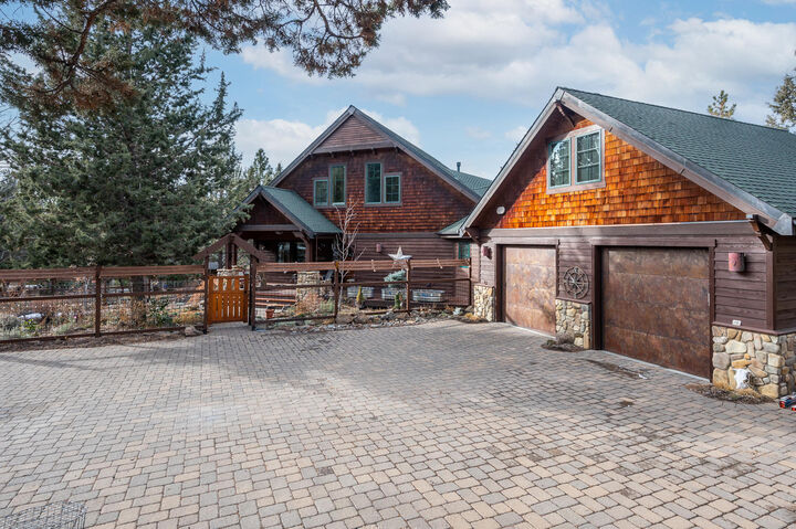 2582 NW Obrien Court  Bend OR 97703 photo