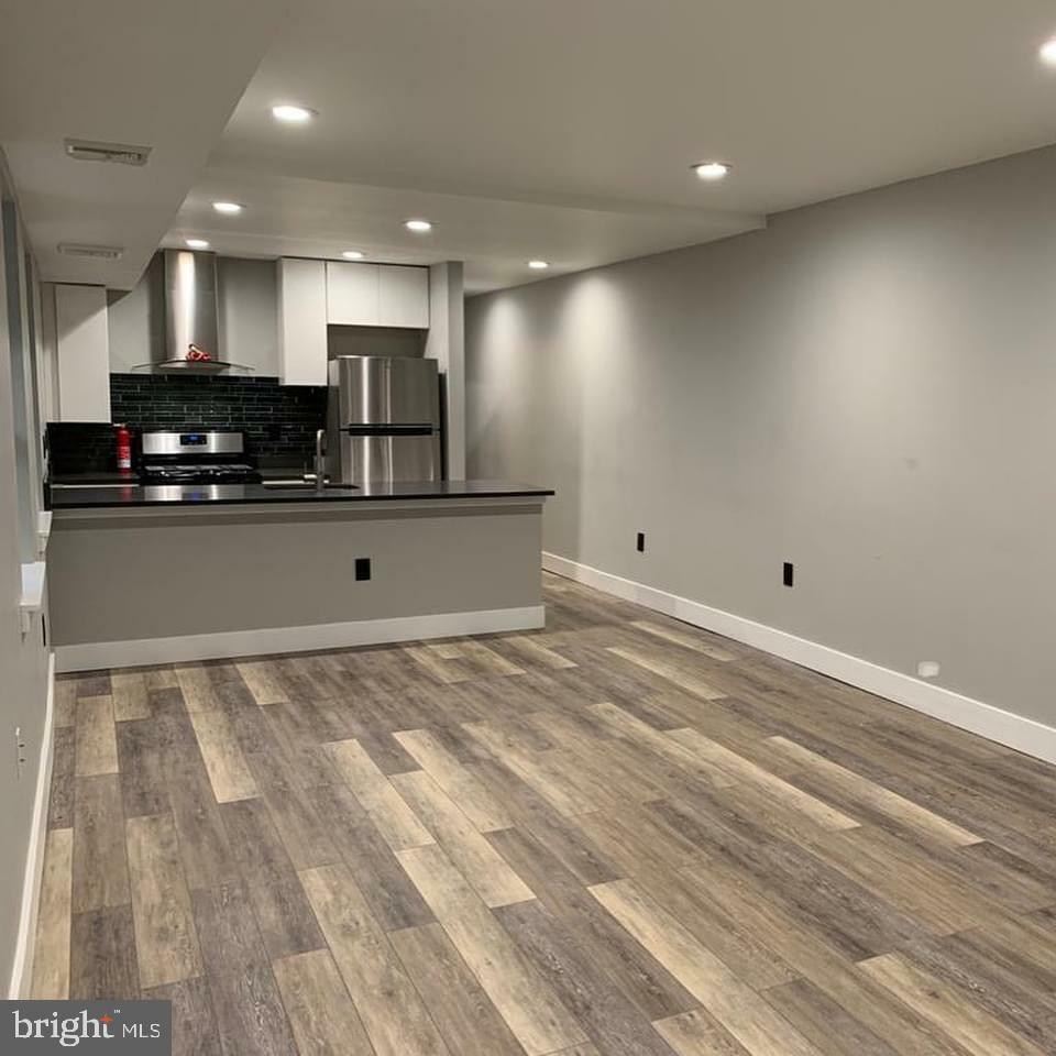 Property Photo: 144 N 5th Street 202 PA 19601