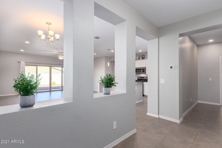 Property Photo:  1504 W Smoke Tree Avenue  AZ 85140 