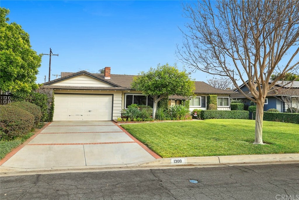 Property Photo:  1300 Greenfield Avenue  CA 91006 