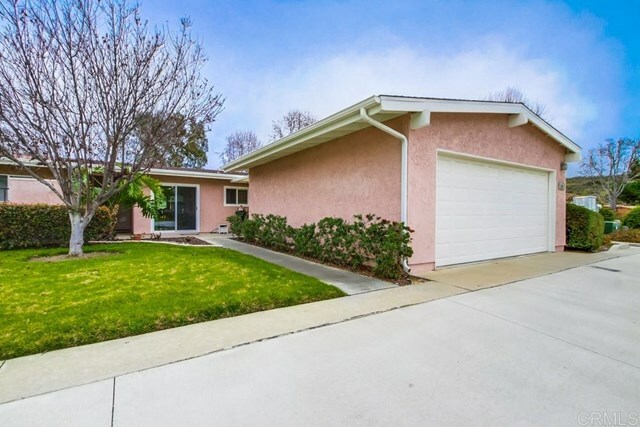 Property Photo:  830 Parsley Way  CA 92057 