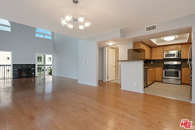 Property Photo: 1631 Federal Ave Ph2 CA 90025