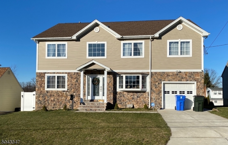 Property Photo: 33 Pine Tree Dr NJ 07067