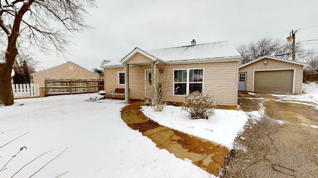 Property Photo: 413 Dayward Court IL 60505