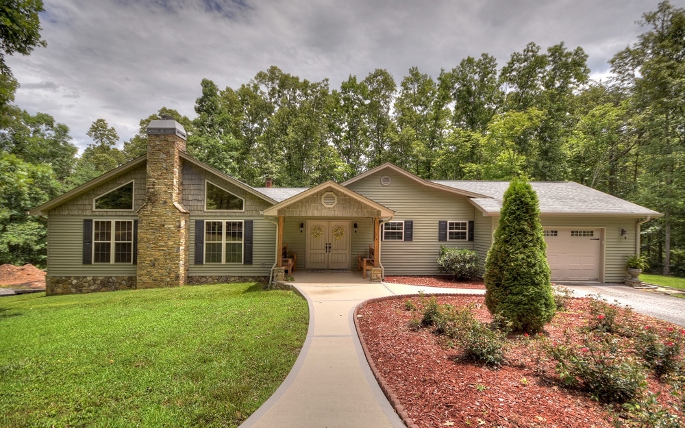 Property Photo:  60 Ridge Road  GA 30513 