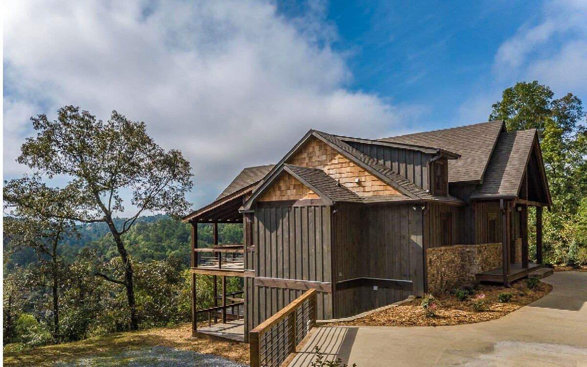 Property Photo: 160 Blackberry Drive GA 30559