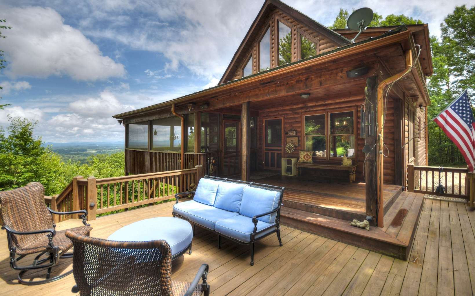 Property Photo:  1722 Sunrock Mountain Road  GA 30513 