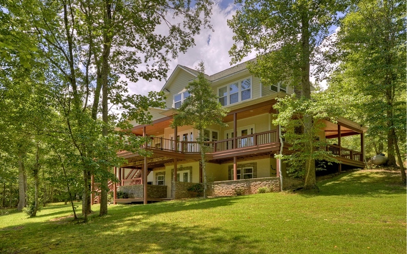 Property Photo:  644 Mull Valley Road  GA 30560 