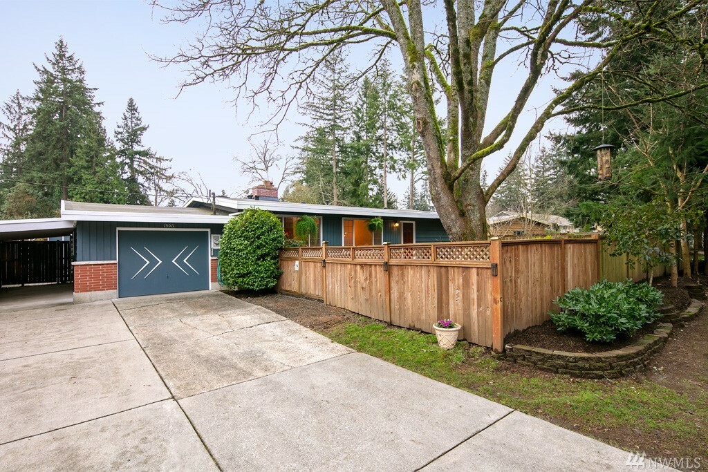 15011 SE 16th St  Bellevue WA 98007 photo