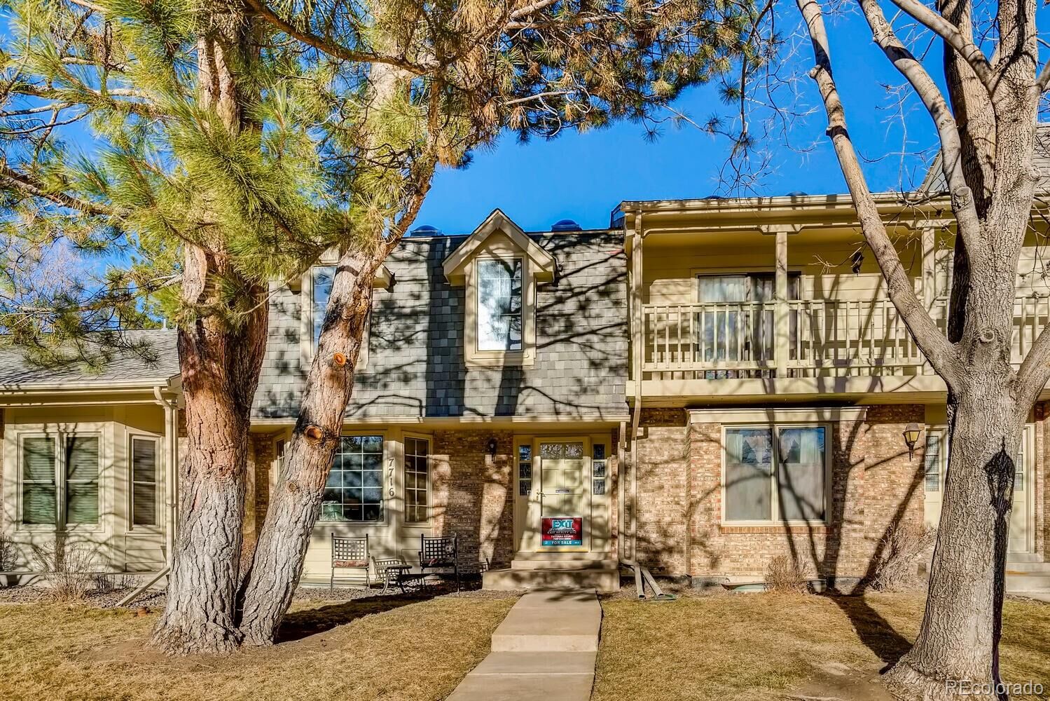 Property Photo: 7716 S Cove Circle CO 80122