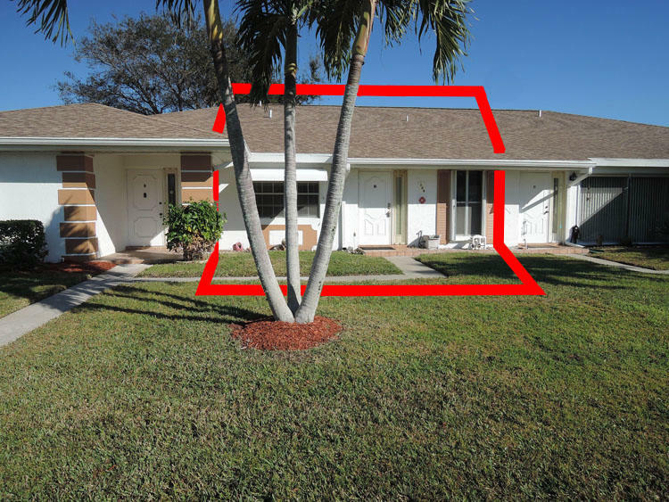 Property Photo:  124 Lakes End Drive B  FL 34982 