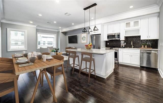 Property Photo:  195 Bowers St 2  NJ 07307 