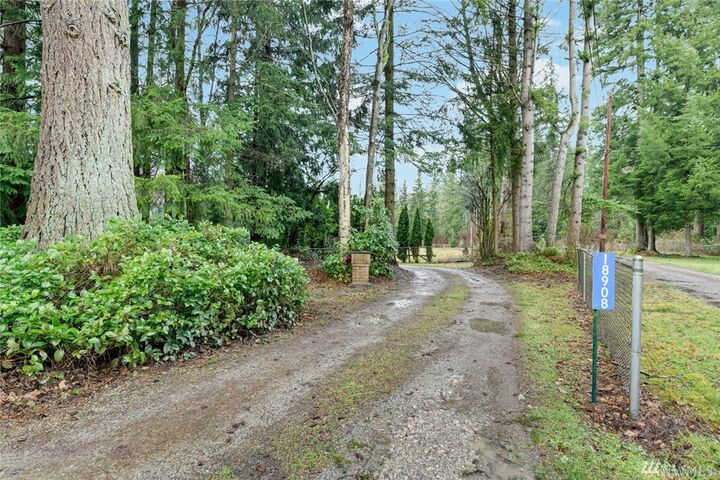 Property Photo:  18908 9th Ave NE  WA 98223 