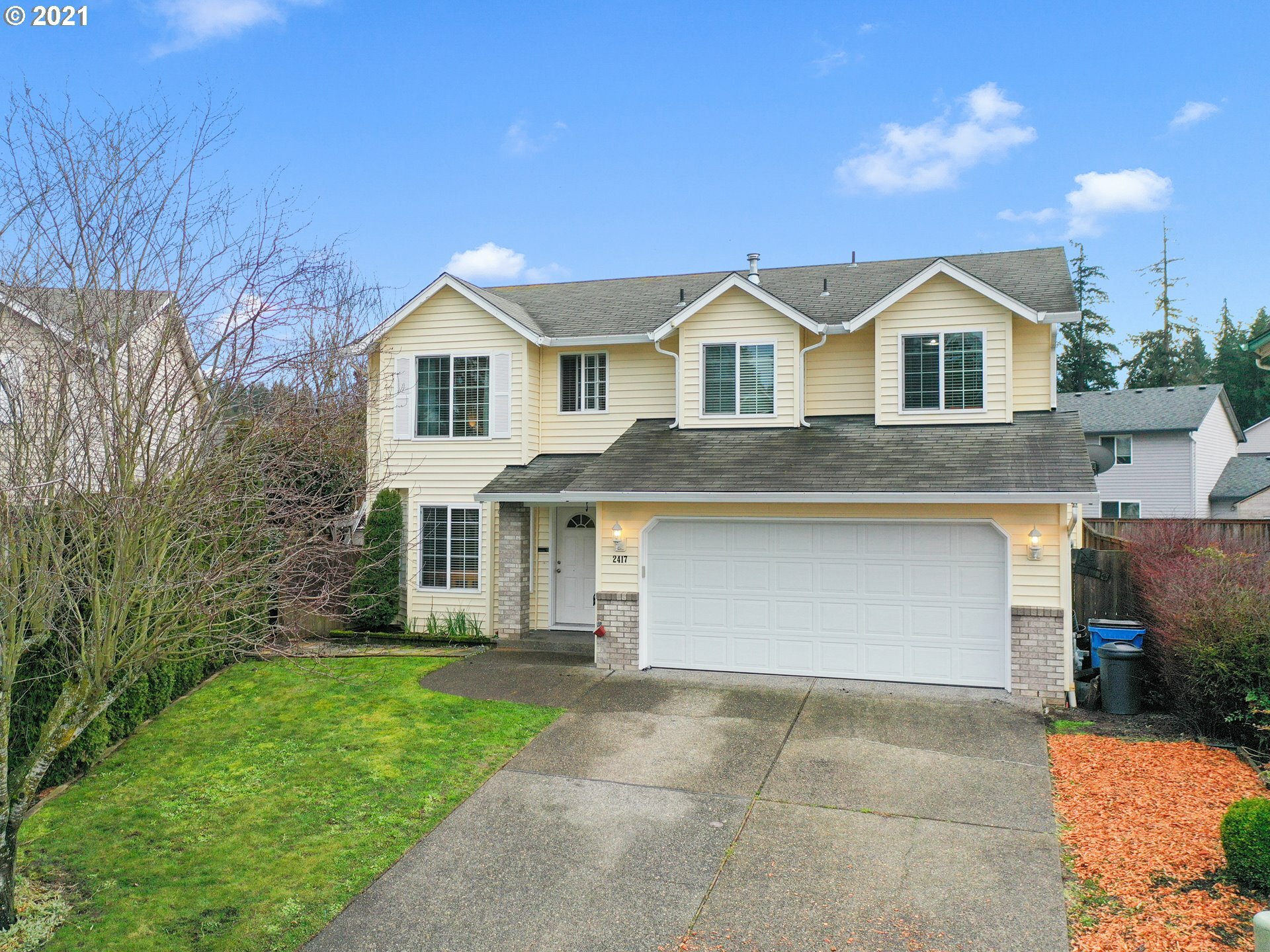 Property Photo:  2417 NE 107th St  WA 98686 