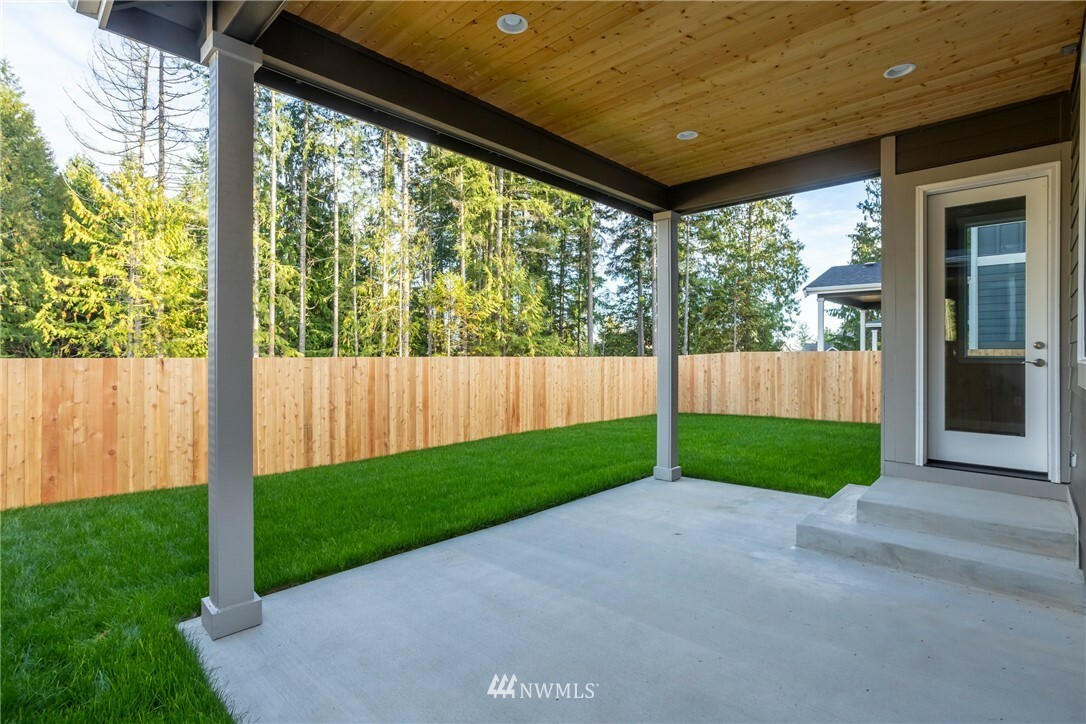 Property Photo: 1104 NW Searun Lane WA 98383