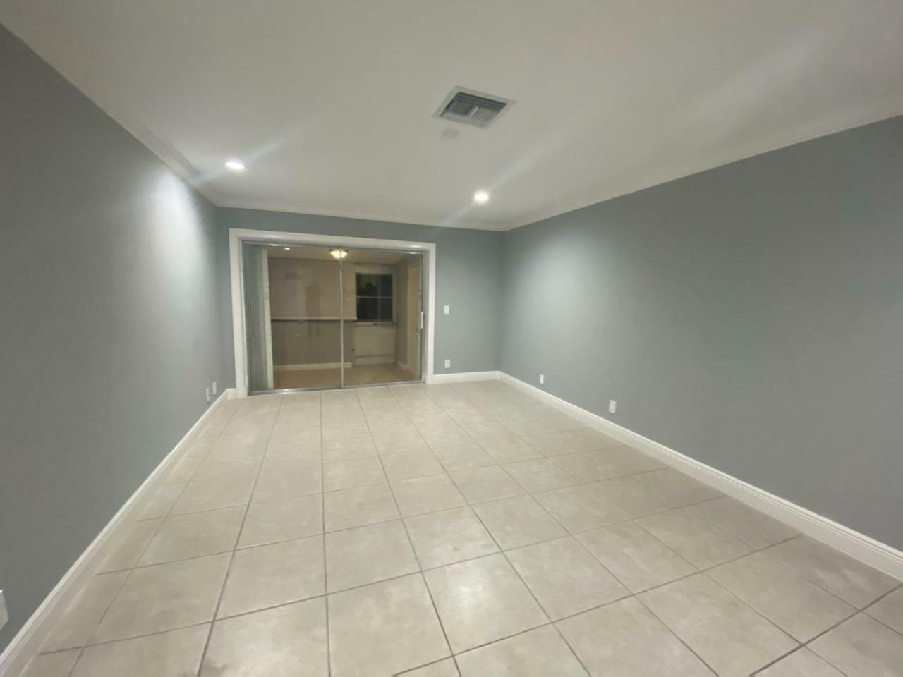 Property Photo:  2940 Crosley Drive E H  FL 33415 