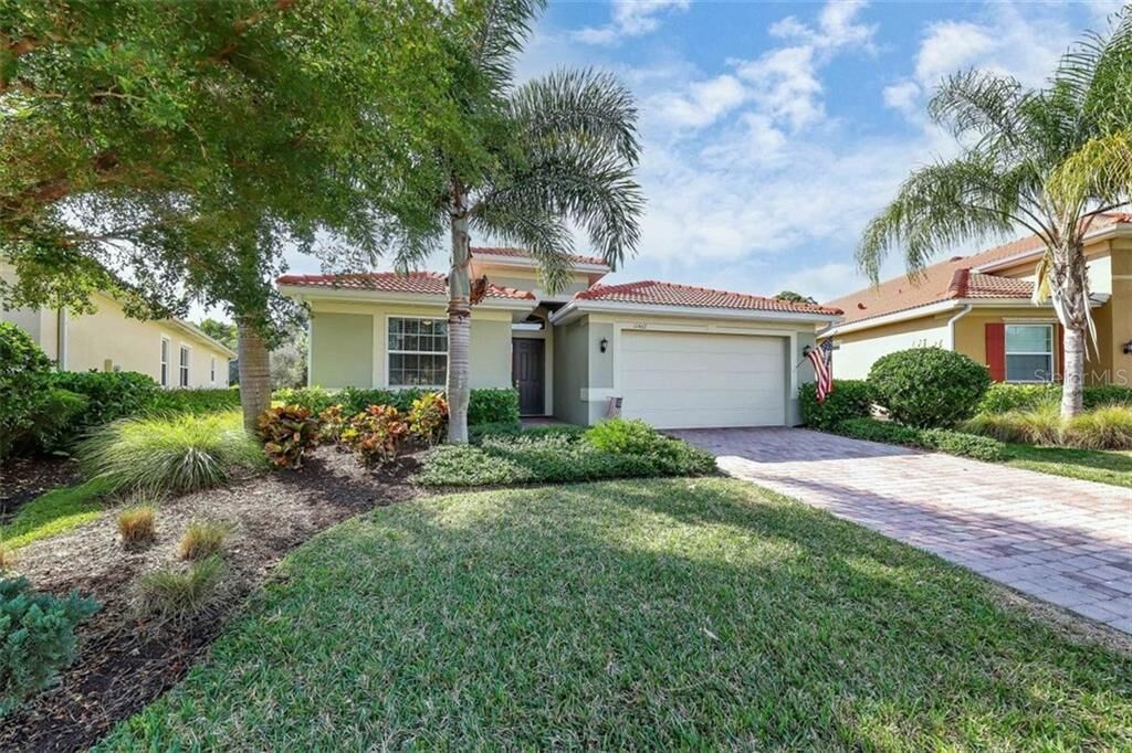 Property Photo: 11467 Blackfin Street FL 34292