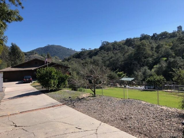 Property Photo:  20455 Fortuna Del Sur  CA 92029 