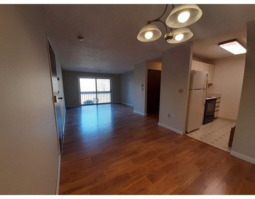 Property Photo:  2405 Franklin Crossing Rd 2405  MA 02038 