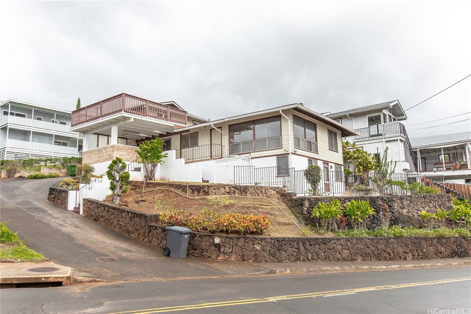 1646 Alewa Drive  Honolulu HI 96817 photo