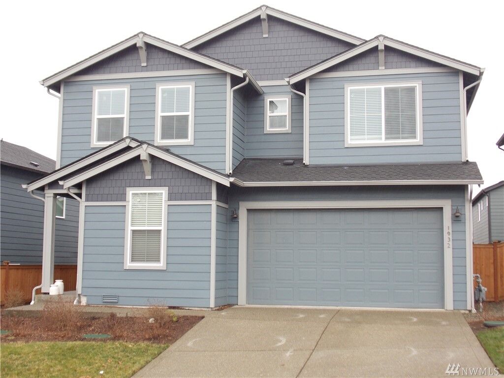 Property Photo:  1932 Cantergrove Dr SE  WA 98503 