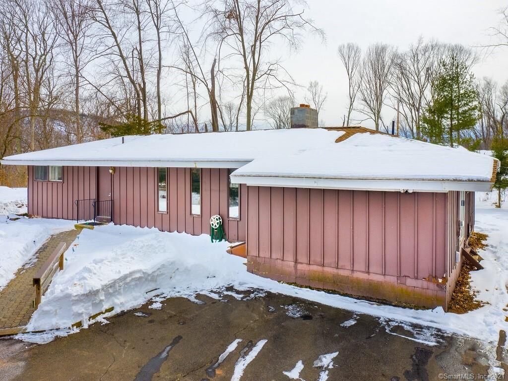 Property Photo: 2229 Shepard Avenue CT 06518