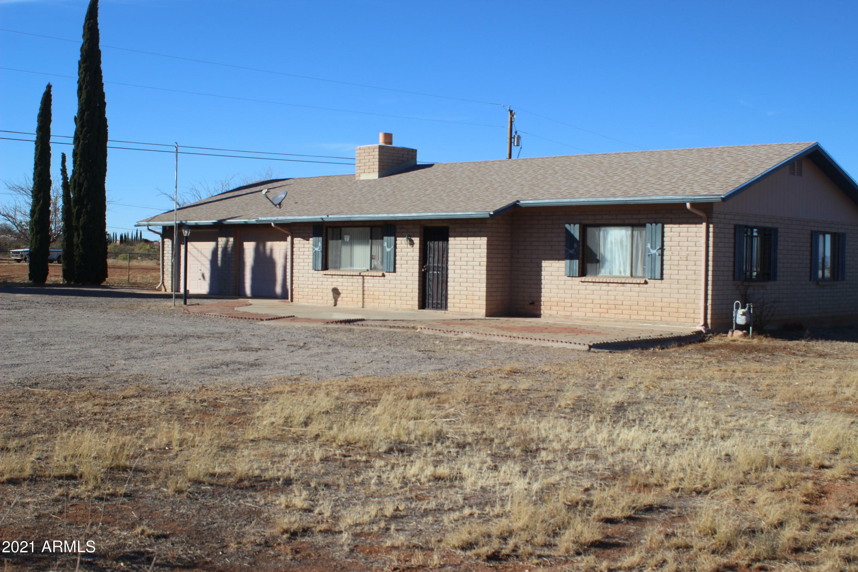 Property Photo: 4165 E Gardner Street AZ 85650